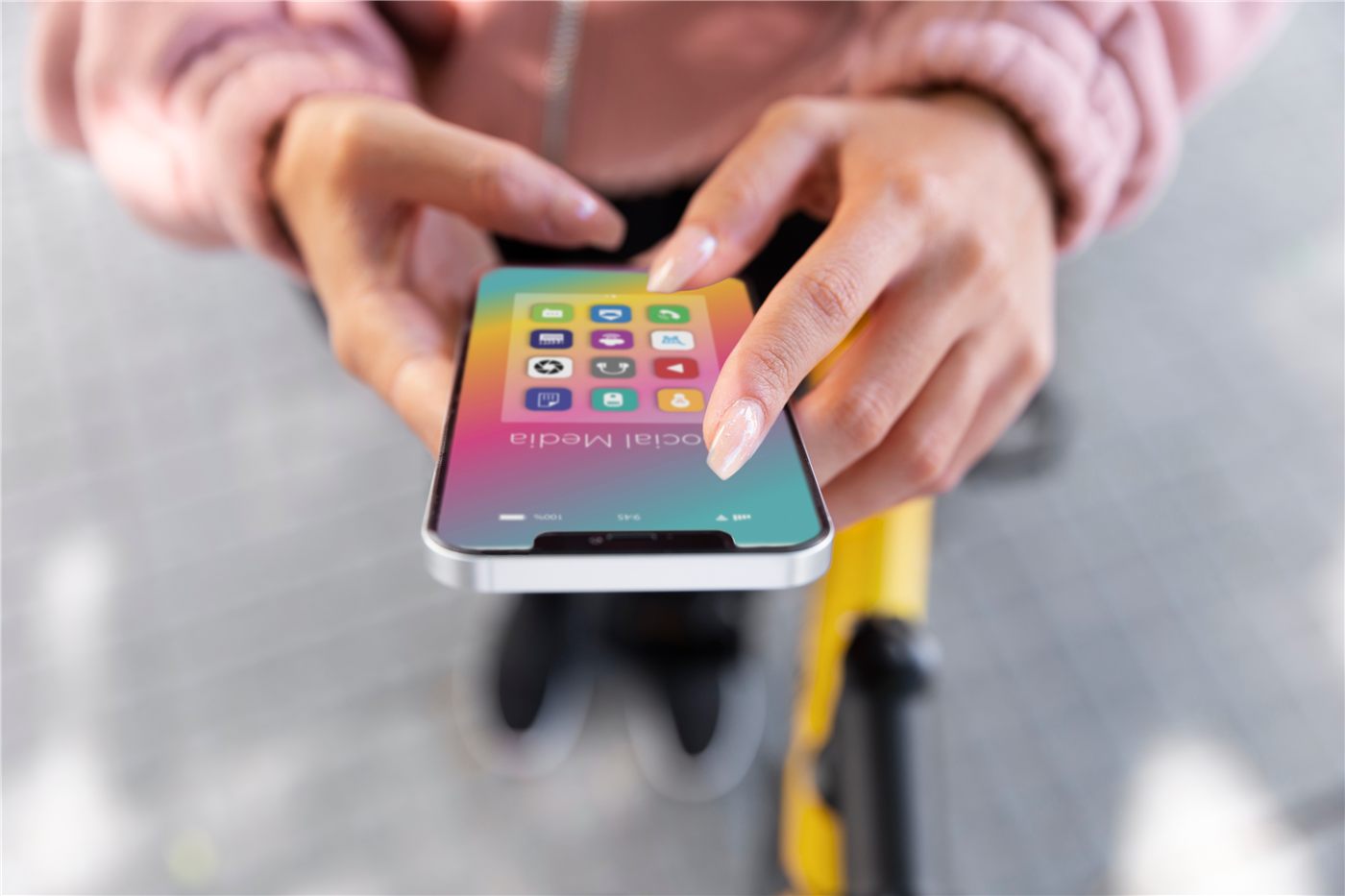 Smartphone mit Wäge-App